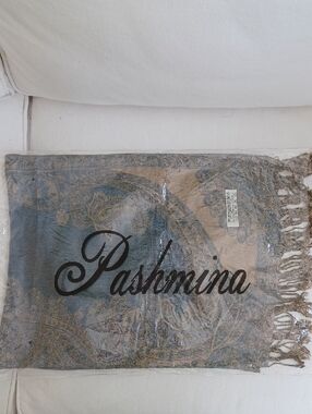 NWT. Pashmina And Silk Long Scarf
